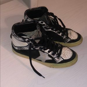 Authentic Golden Goose size 6